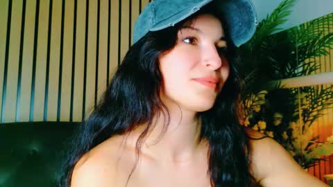 Snapshot of cuteness__girl chatting on September 12, 6:59 am Cuteness Girl online show from September 12, 6:59 am