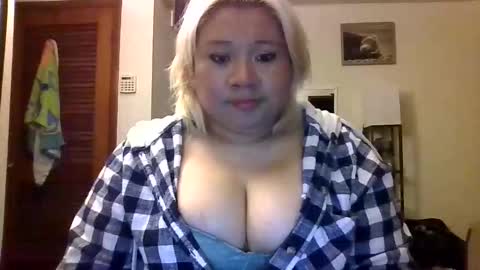cutesexychubbychat online show from February 19, 3:16 am