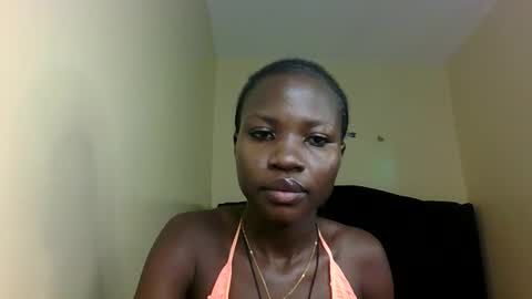cutey_mara online show from June 3, 5:21 am