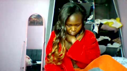 cutezola online show from October 24, 2:56 am