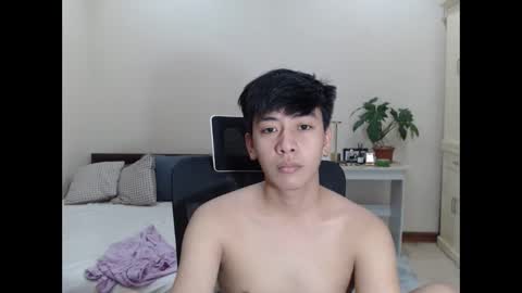 Neil Taylor online show from November 9, 4:49 am