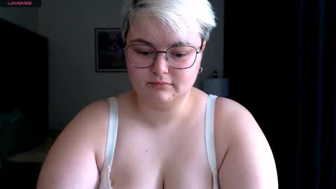 Sophie  Lilith online show from November 28, 7:16 am