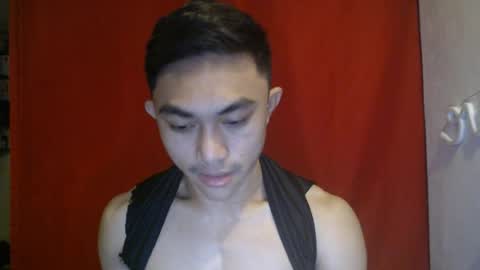 cutie_hunk69 online show from June 14, 2:46 am