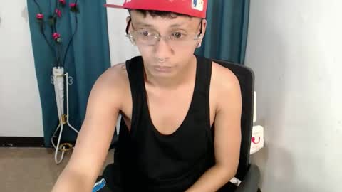cutie_mico online show from April 9, 11:27 am
