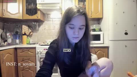 cutiekitty_cb online show from December 5, 1:53 pm