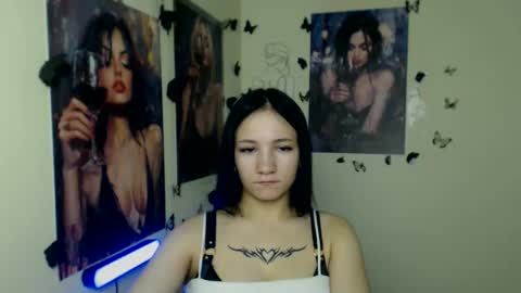 Emma online show from November 24, 1:10 pm