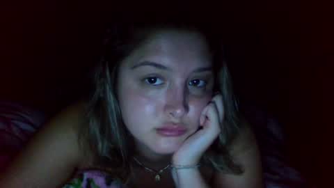 Cutieoggg420 online show from June 17, 7:02 am
