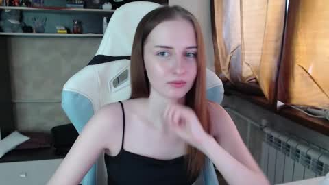 Cutti Crystal online show from February 26, 3:10 am