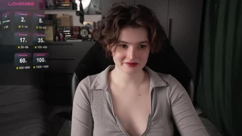 Helen Blossom online show from April 13, 7:40 pm