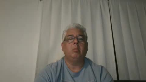 Snapshot of czar1974 chatting on October 26, 6:25 am czar1974 online show from October 26, 6:25 am