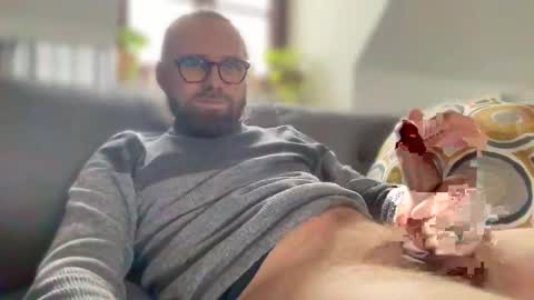 Snapshot of d0n_gi0vanni chatting on January 15, 11:43 am d0n_gi0vanni online show from January 15, 11:43 am