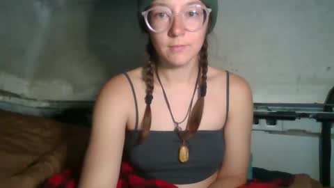 d3sert_moon online show from December 1, 11:36 pm