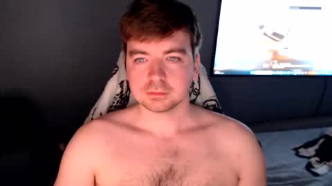 d_surman1994 online show from June 5, 11:32 pm