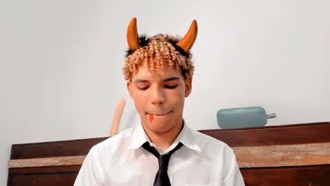 Snapshot of daark_eros chatting on October 28, 1:06 am Dark Eros online show from October 28, 1:06 am