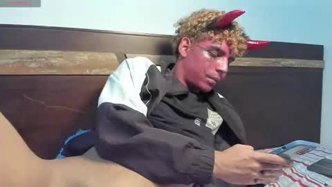 Snapshot of daark_eros chatting on October 30, 2:01 am Dark Eros online show from October 30, 2:01 am