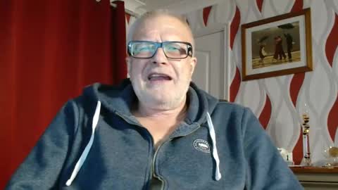 Brian ... online show from October 21, 8:12 pm