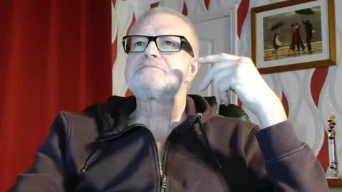 Brian ... online show from January 17, 9:17 pm