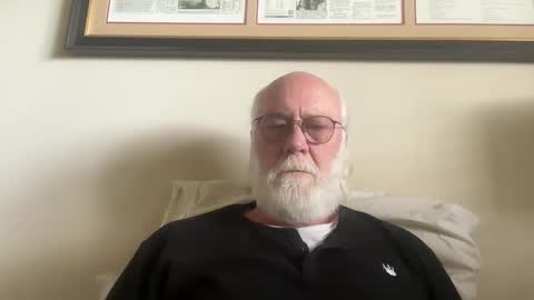 Snapshot of daddy341177 chatting on February 18, 7:09 pm daddy341177 online show from February 18, 7:09 pm