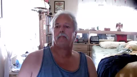 daddydick873570 online show from August 5, 6:49 pm