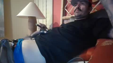 Snapshot of daddyjayare760 chatting on December 2, 2:24 am daddyjayare760 online show from December 2, 2:24 am