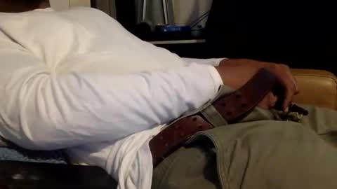 JOI use emoji thumbs up Faster   Thumbs down Slower    Hi Hand Stop    Fist Start.Stop online show from April 17, 5:37 pm