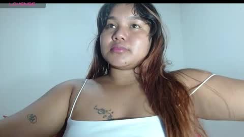 Thalya online show from December 2, 11:47 pm