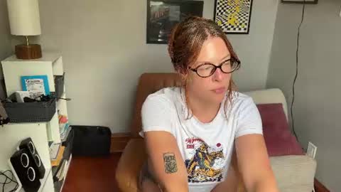 princess online show from July 11, 8:01 pm