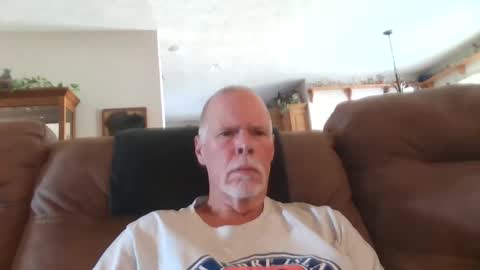 Snapshot of daddysmk chatting on September 10, 5:47 pm daddysmk online show from September 10, 5:47 pm