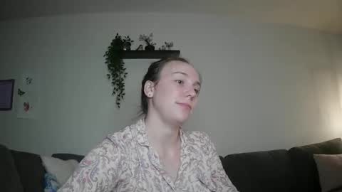 daddys good girl online show from May 20, 9:27 am