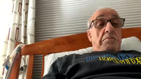 daddyweis online show from April 28, 1:47 am