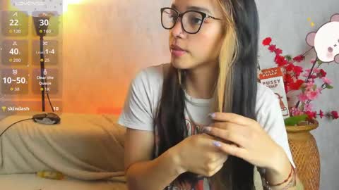dafnemel online show from May 21, 6:58 pm