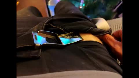 dag1983 online show from March 9, 12:53 am