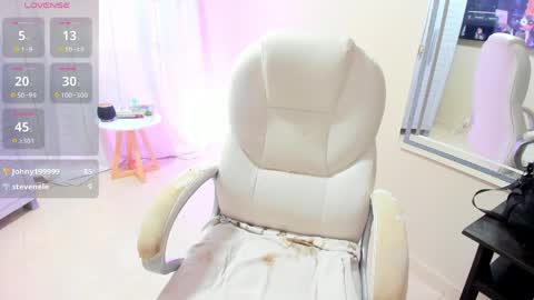 Dahian  online show from April 1, 1:41 pm