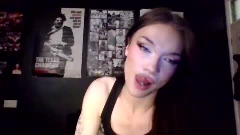 dahlia_adore online show from November 8, 11:30 pm