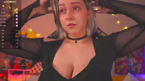 Snapshot of daien_halpert chatting on October 9, 10:15 pm Cute DianaOnline mostly at 8pm-0000 am UK TimeTuesday and Wednesday off online show from October 9, 10:15 pm