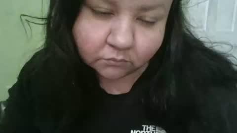 daisnconfusion_ online show from February 25, 9:04 pm