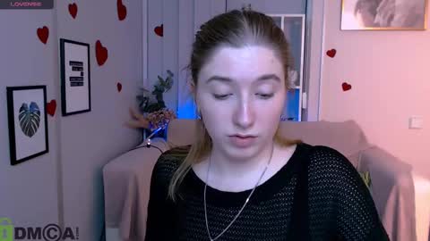 Snapshot of daisy_candy chatting on March 2, 9:11 pm Little Di online show from March 2, 9:11 pm