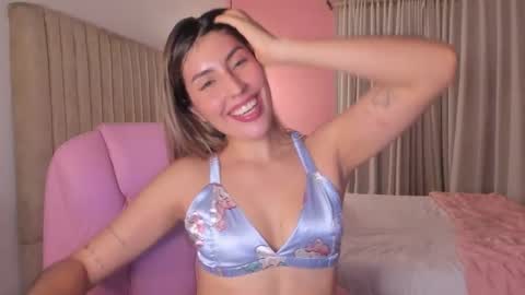 Helloo HAPPY NEW YEAR  Ill be back soon   online show from October 22, 2:48 am