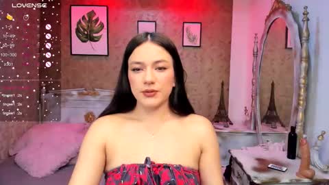 Snapshot of dali_collin chatting on October 15, 12:28 pm dali_collin online show from October 15, 12:28 pm