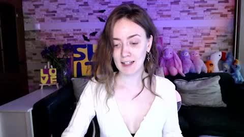 Dalia  online show from November 12, 9:55 am