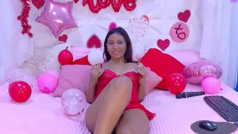 dalia_saenz online show from February 13, 12:36 am
