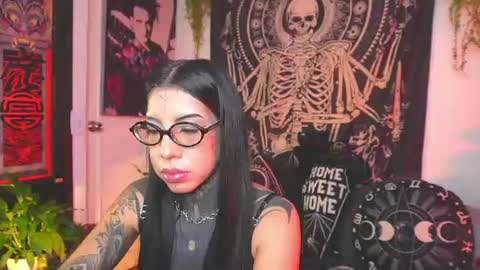 dalia_vorhees online show from June 17, 3:33 am