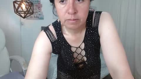 Snapshot of dalila_22 chatting on October 3, 2:25 pm Dalila online show from October 3, 2:25 pm