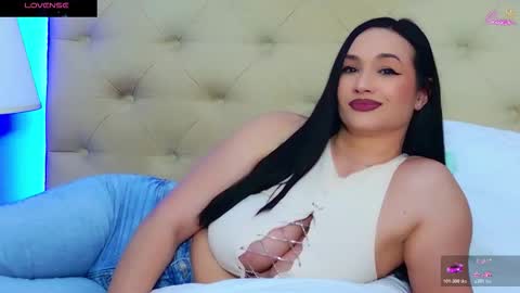 daliyaa_ online show from January 16, 2:15 pm