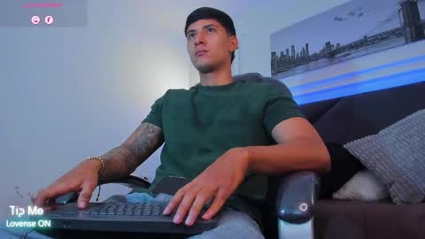 DAMIAN online show from February 3, 10:52 am