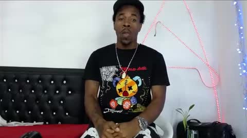 damian_hart_24cm online show from July 11, 11:02 am