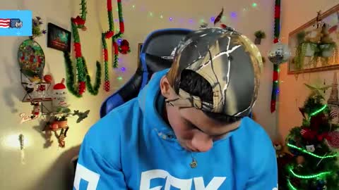 Damian online show from December 19, 3:13 am