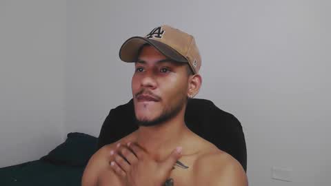 instagram damiannreed. online show from March 2, 4:57 pm