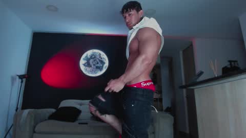 INSTAGRAM  DAMMIANMILLEROFICIAL online show from February 27, 11:47 am