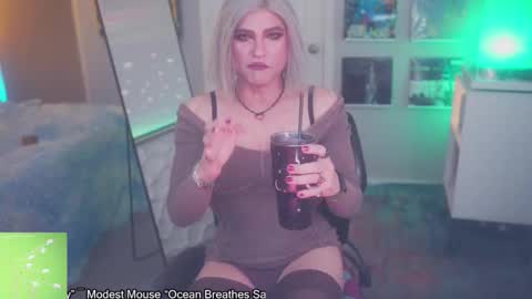 damngina39 online show from March 8, 5:55 am